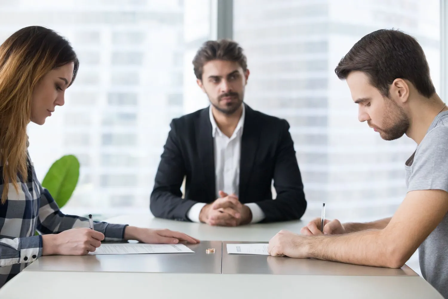 How EH Mediation Guides Couples Toward Fair and Balanced Outcomes Southwark